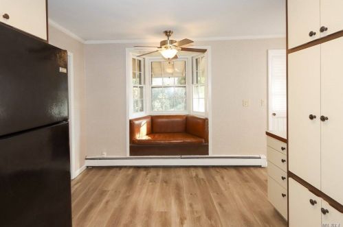 316 Herbert Pl, Bethpage NY  11714-4714 exterior