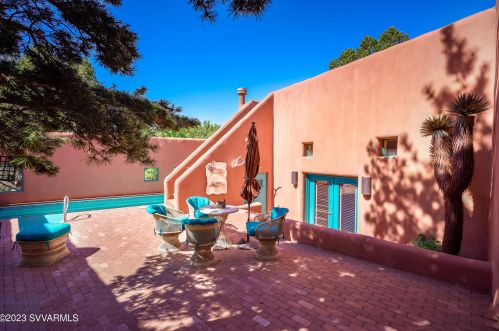 357 Bristlecone Pne Rd, Sedona AZ 86336-4366 exterior