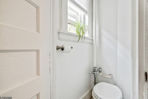 61 Fullerton Ave, Montclair NJ  07042-2634 exterior