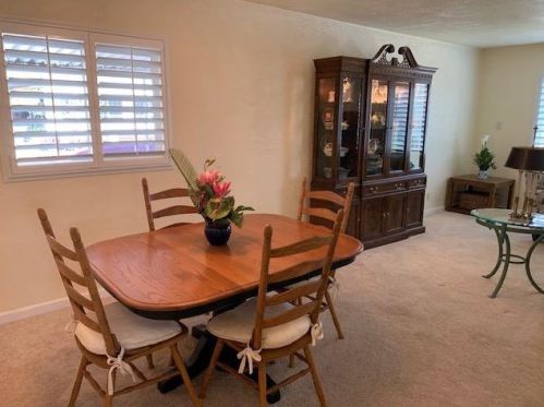 180 Overbrook Dr, Folsom CA  95630-1657 exterior