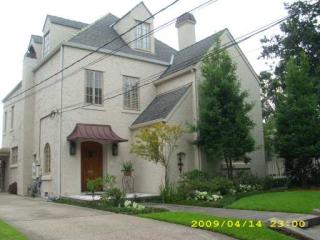159 Oakridge Park, Metairie, LA 70005-4018