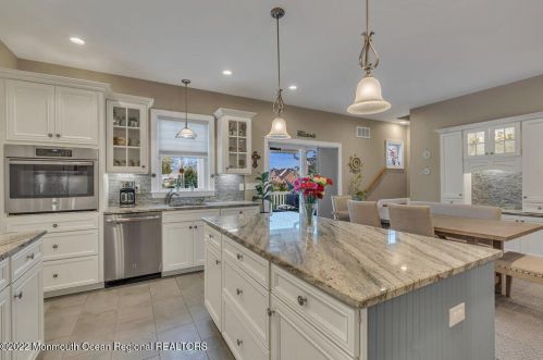 209 St, Brielle NJ exterior