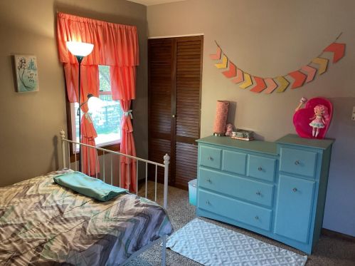 3278 58, Milwaukee WI 53218-4247 exterior