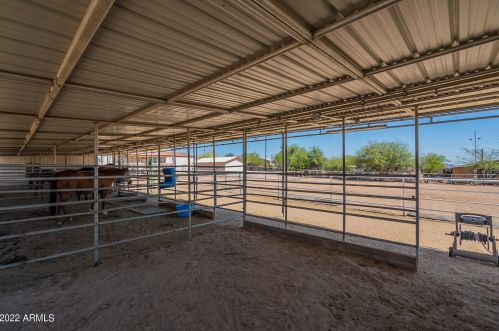 39510 12th St, Phoenix AZ  85086-7336 exterior