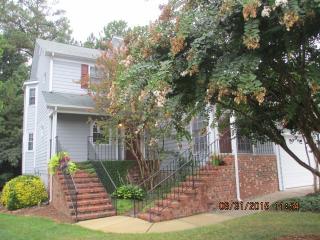 8311 Hempshire Pl, Raleigh, NC 27613-1323