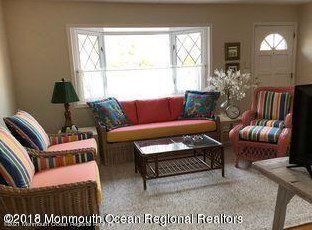 23 Nejecho Dr, Bricktown, NJ 08723-5750
