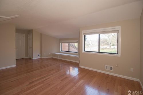 501 Sayre Dr, Princeton NJ  08540-5855 exterior