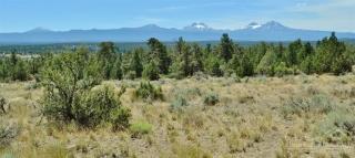 3245 Cascade Vista Dr, Eagle Crest, OR 97756-5009