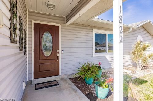 1822 16th Pl, Cape Coral, FL 33909-5455