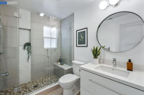 3550 Klamath St, Oakland CA 94602-4126 exterior