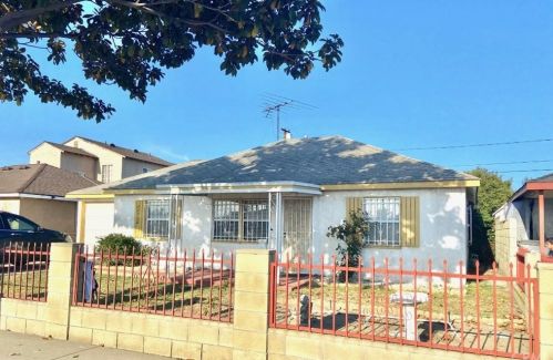 22722 Catskill Ave, Long Beach, CA 90745-3908