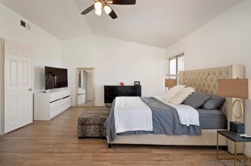 11236 Caminito Aclara, San Diego CA 92126-6101 exterior