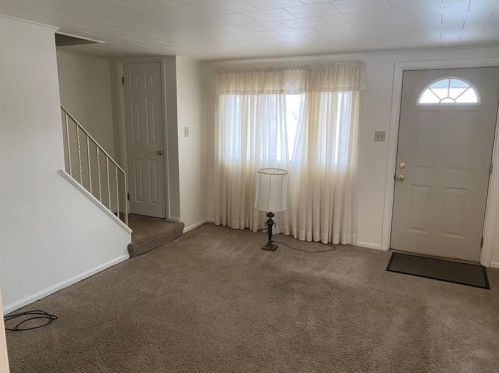 331 Charles Ter, Jeannette, PA 15644-2525