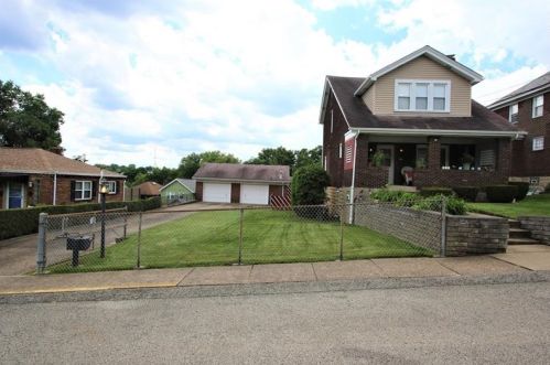 1004 Welfer St, Pittsburgh, PA 15217-2651