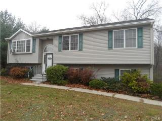 50 Hoinski Way, Ansonia, CT 06401-2674