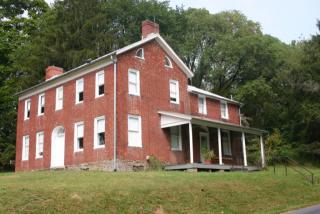 1075 Hardscrabble Ln, Lewisburg, PA 17837-8062