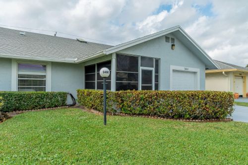 5460 Crystal Anne Dr, West Palm Beach, FL 33417-1251