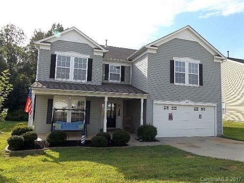 3930 Shasta Cir, Lake Wylie, SC 29710-6914