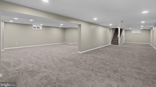 250 Shady Ln, Carlisle PA  17013-1637 exterior