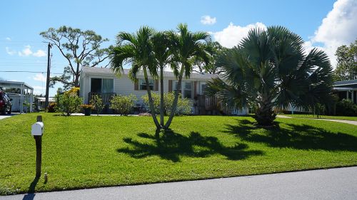 7030 Ridgeway Ter, Hobe Sound FL  33455-6045 exterior