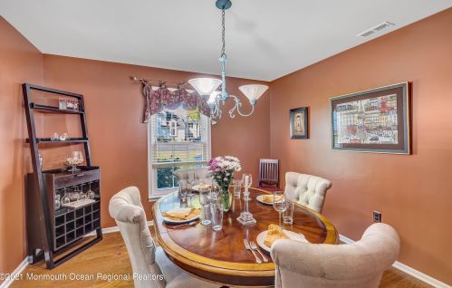 1201 Buckingham Cir, Middletown NJ  07748-3453 exterior