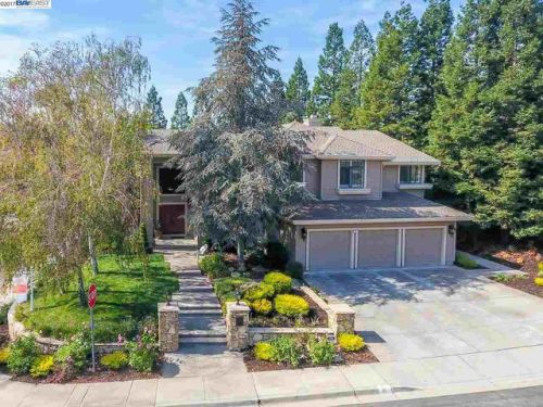 15 Glenhill Ct, Danville, CA 94526-4321