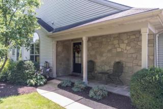 15 Deer Ford Dr, Lancaster, PA 17601-5642