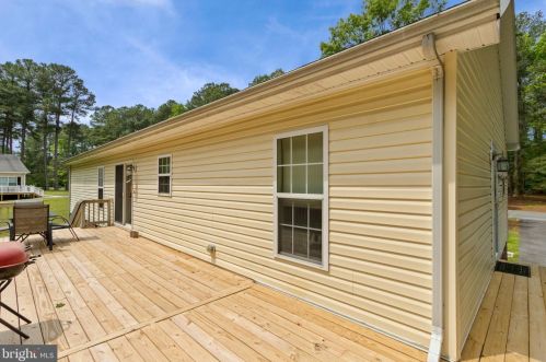 182 Beacon Ct, Montross VA  22520-4078 exterior