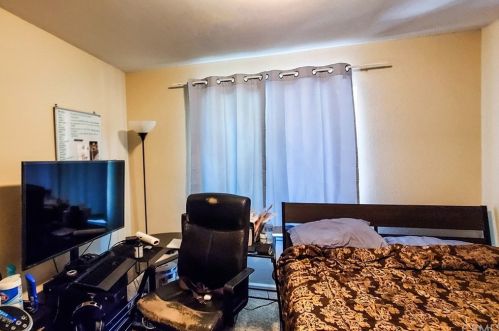 8945 Libra Dr, San Diego CA 92126-4708 exterior