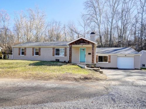 3430 Drake St, Cincinnati, OH 45244-3007