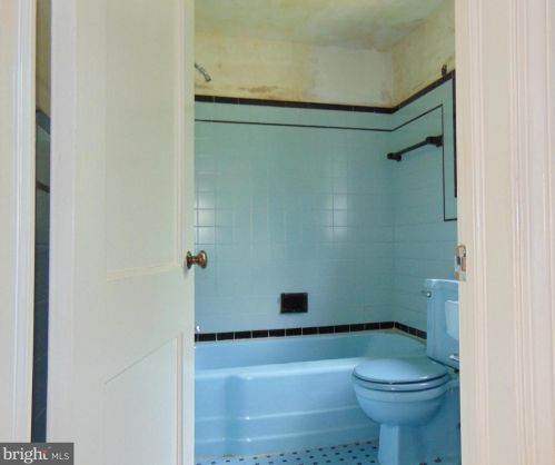 2523 49th St, Camden NJ  08110-1908 exterior