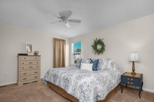 834 Cranberry Dr, Pataskala OH  43062 exterior