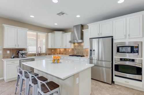 21706 39th Pl, Phoenix, AZ 85050-4919
