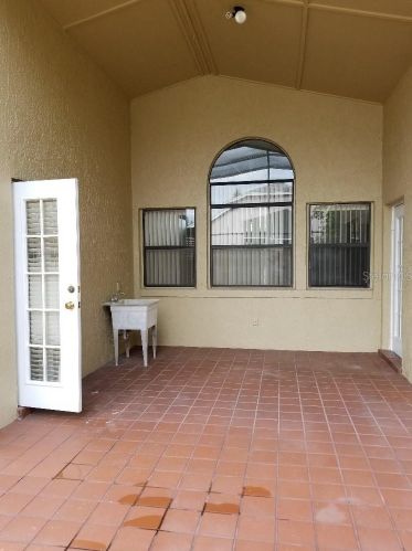 12537 Darby Ave, Orlando, FL 32837-8577