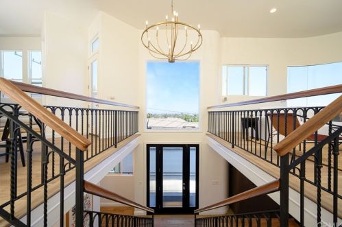 513 Dianthus St, Manhattan Beach CA  90266-6720 exterior