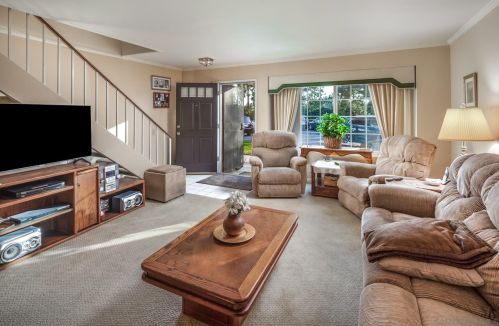 3733 Caminito Carmel Lndg, San Diego CA  92130-2517 exterior