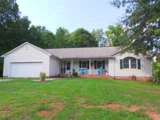 4074 River Rd, Oxford, NC 27565-5852