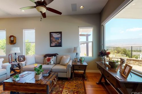 382 Prospect Park, Beaumont CA  92223-3404 exterior