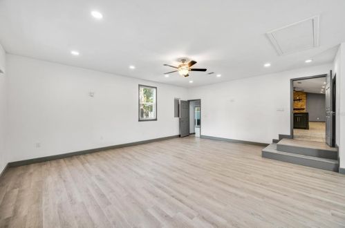 8544 Pinecone Dr, Lakeland FL  33809-1674 exterior