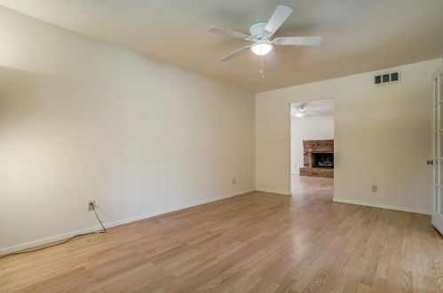 530 Sage Valley Dr, Richardson TX  75080-2323 exterior