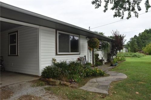 321 Scott Ave, Fayetteville, AR 72701-8838