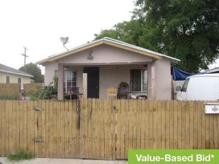 1113 107th St, Los Angeles, CA 90002-3412