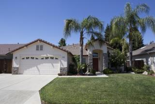 2274 Omaha Ave, Fresno, CA 93720-0466