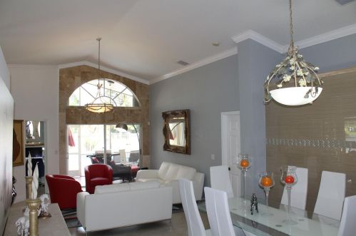1823 Oak Berry Cir, West Palm Beach, FL 33414-6113