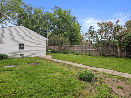 6324 24 Ave, Kenosha WI 53143-4702 exterior