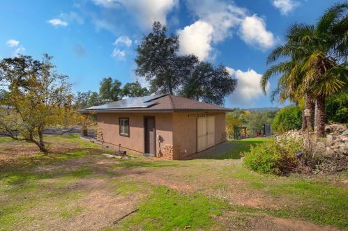 1290 Kellogg St, Newcastle CA  95658-9701 exterior