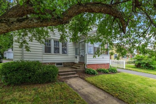 28 Hampton St, New Britain, CT 06053-3210