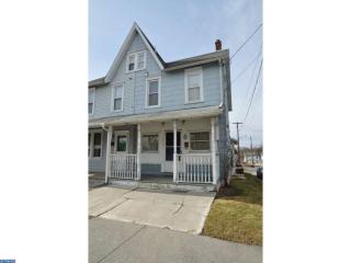1566 Main St, Northampton, PA 18067-1618