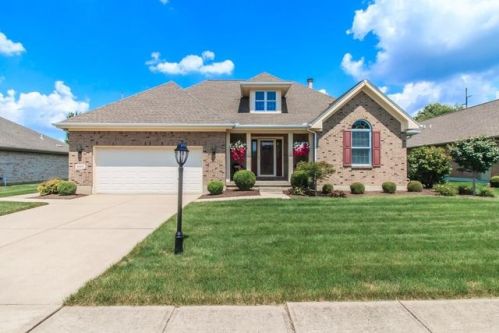 860 Orville Way, Xenia, OH 45385-5360