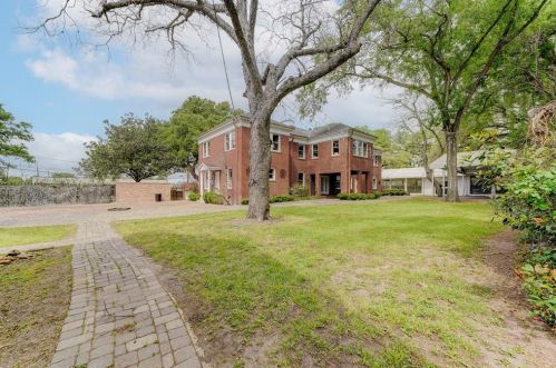 907 Morton St, Richmond TX 77469-3076 exterior